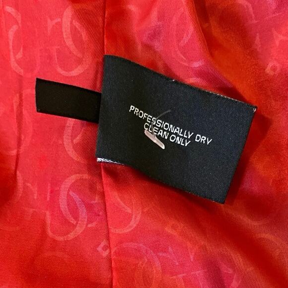 Guess Los Angeles 1981 Wool Blend Coat Size Medium Cherry Red Thick Collared EUC - Picture 10 of 11